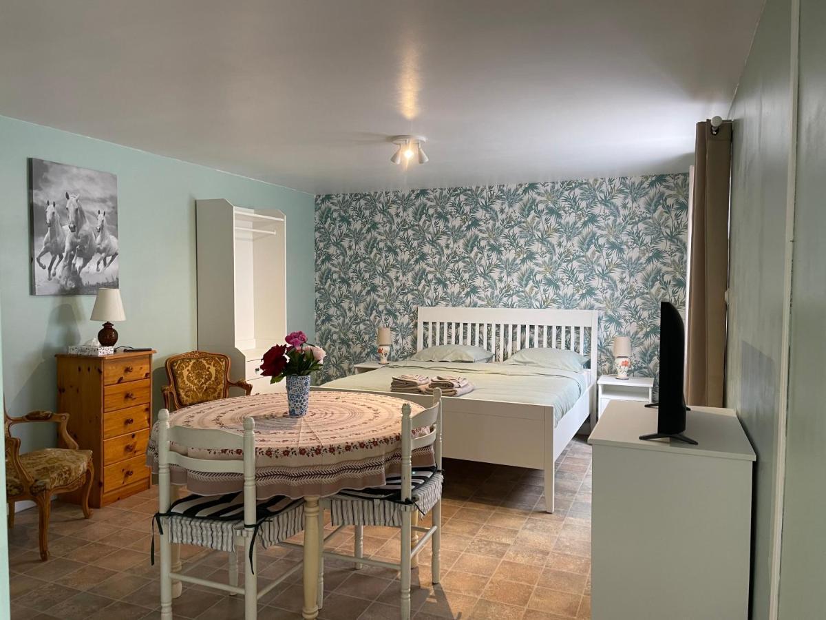 Bed and Breakfast Chambre Independante Lalinde Экстерьер фото