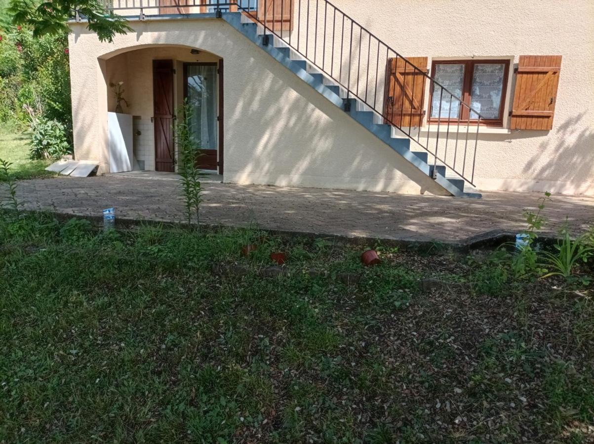 Bed and Breakfast Chambre Independante Lalinde Экстерьер фото